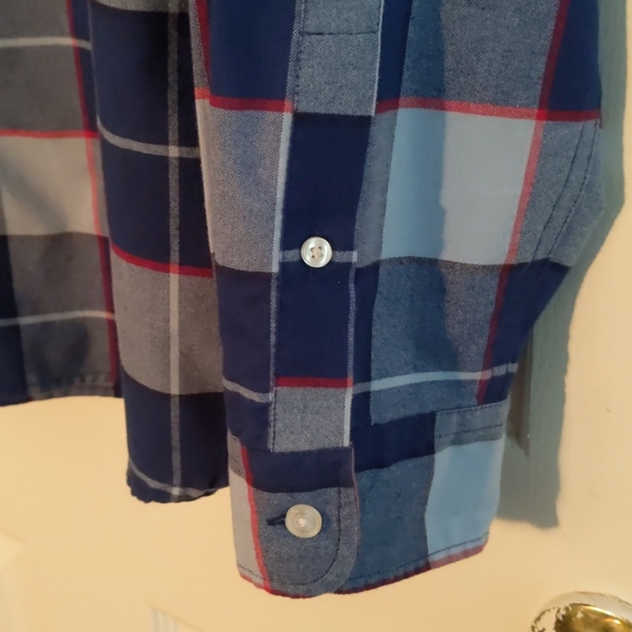 Dockers Long Sleeve Collar Shirt . Size XL - Picture 4 of 12